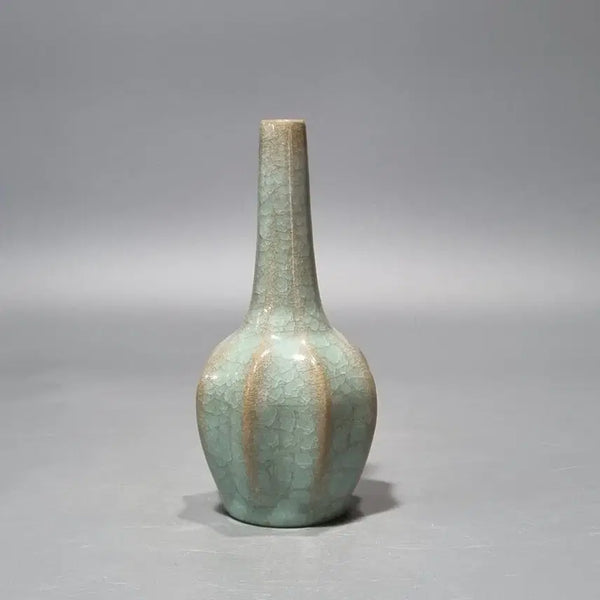 [BUNJANG] Celadon Porcelain Vase with Crackle Glaze / 여요청자 취청유 과릉 장경병. 높이 19.2