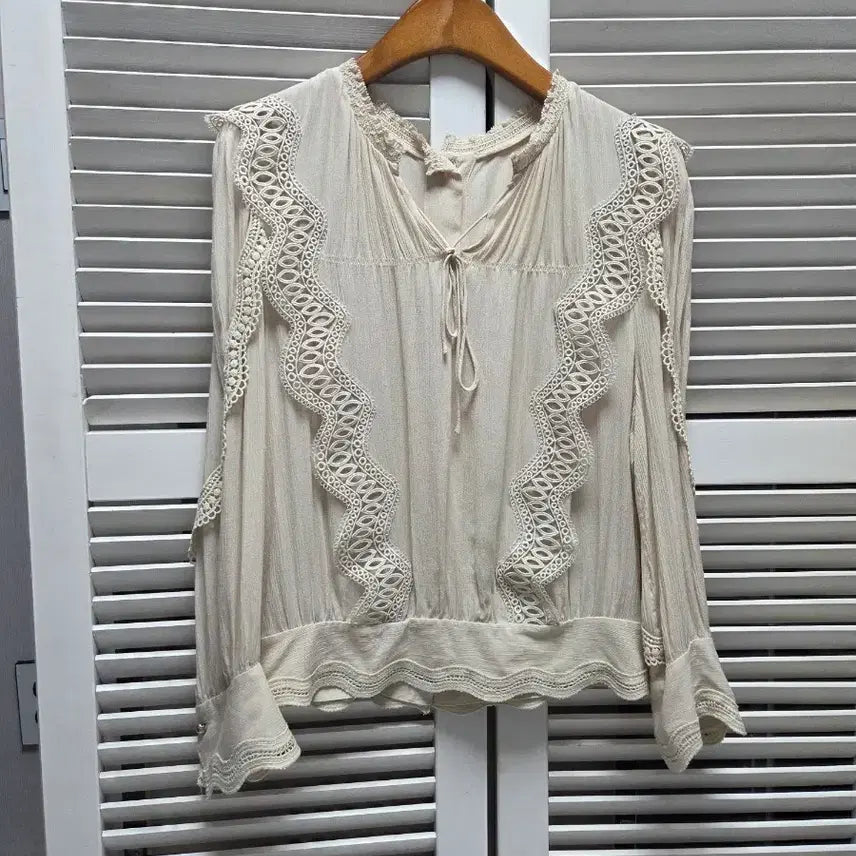 [BUNJANG] TIME Blouse / 타임 TIME  블라우스