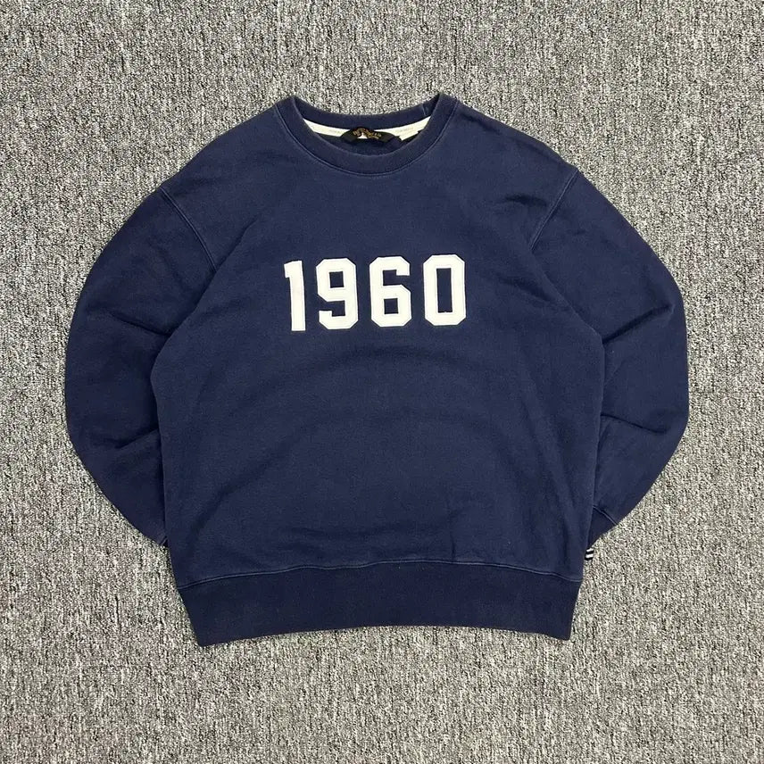 [BUNJANG] Uniform Bridge 1960 Navy Sweatshirt M / 유니폼브릿지 1960 네이비 맨투맨 M