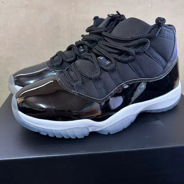 [BUNJANG] Jordan 11 Space Jam (Used) / [285] 조던 11 스페이스잼 팝니다.(중고)