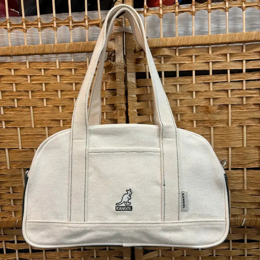 [BUNJANG] Kangol Kangaroo Logo Shoulder Bag Ivory / 캉골 캥거루 로고 숄더백 아이보리
