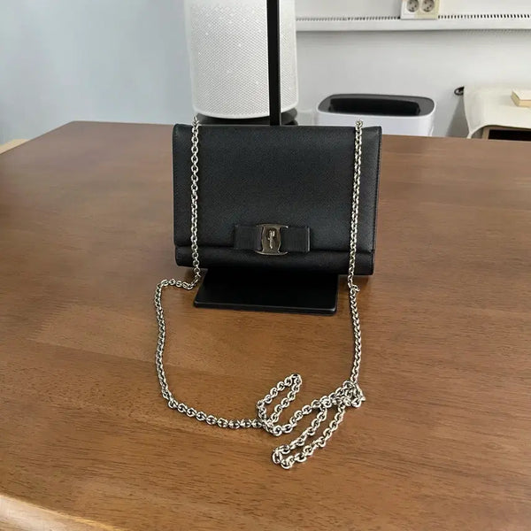 [BUNJANG] Salvatore Ferragamo Vara Bow Saffiano Genie Chain Mini Bag / 페레가모 바라보우 사피아노 지니 체인백 미니