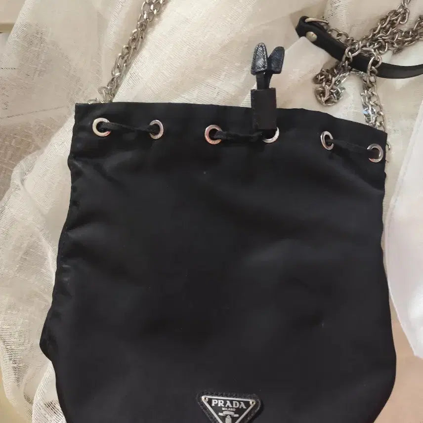 [BUNJANG] Prada Black Nylon Bucket Bag Pouch / 프라다 블랙 나일론 버킷백 파우치 복조리 가방