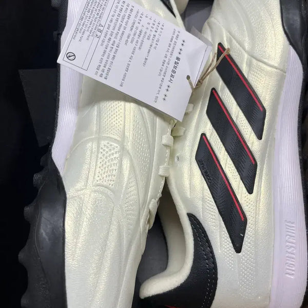 [BUNJANG] Adidas Copa 2 League TF Futsal Shoes 265 / (정품,새상품) 아디다스 코파 2 리그 tf 풋살화 265