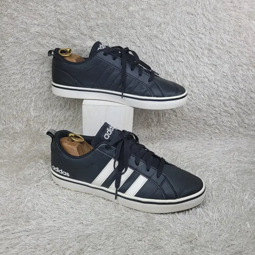 [BUNJANG] Adidas VS Pace Sneakers (Size 260) / 구제짱짱맨 260 아디다스 VS 페이스 스니커즈