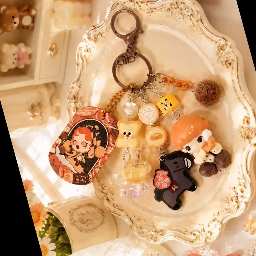 [BUNJANG] Handmade Dimoo Figure & Bread Charm Keychain / 브라운 오렌지 귀여운 디무 피규어 키링(핸드메이드)