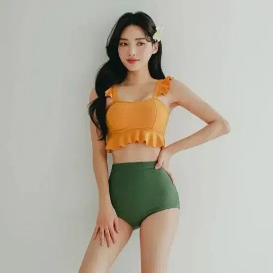 [BUNJANG] Ruffle High-Waisted Bikini Set / 프릴 하이웨스트 비키니