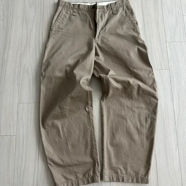 [BUNJANG] Uniqlo Wide Chino Pants Beige / 유니클로 와이드 치노 팬츠