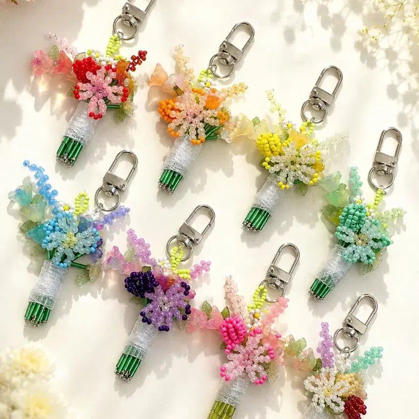 [BUNJANG] Handmade Beaded Flower Bouquet Charm Keychain / 수제 비즈 꽃다발 부케 키링