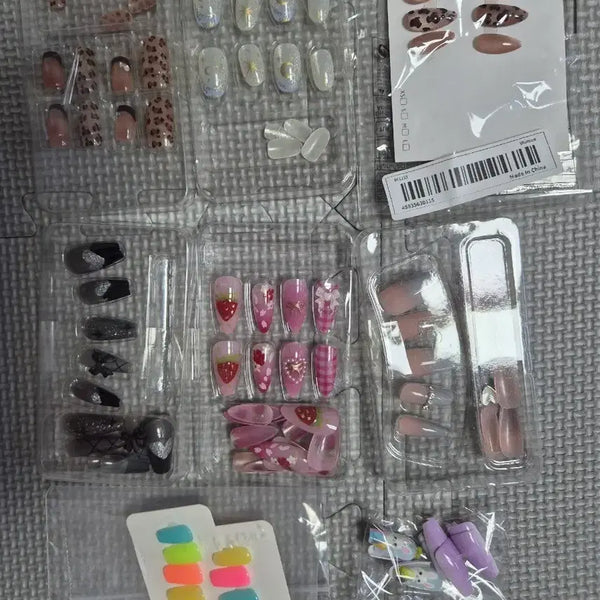 [BUNJANG] Assorted Nail Tips Bundle (8 Designs) / 네일팁 일괄