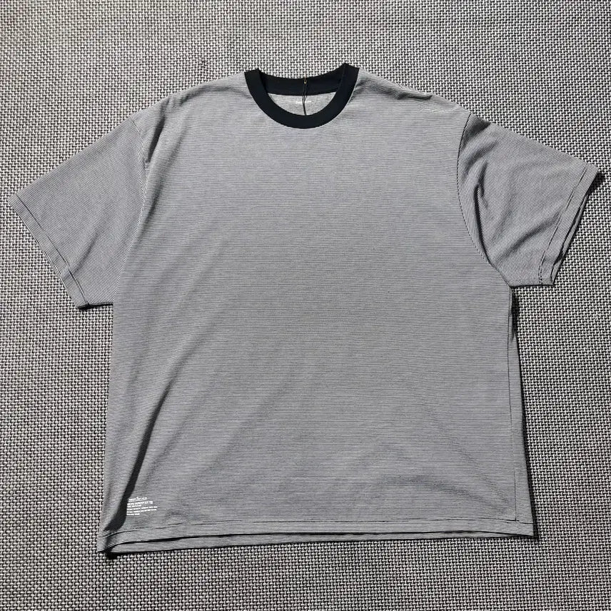 [BUNJANG] FRESH SERVICE Striped Short Sleeve T-Shirt (L) / FRESH SERVICE 반팔(L)