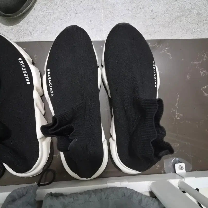 [BUNJANG] Balenciaga Speed Runner Sneakers / 발렌시아가 스피드러너 w38, 40 사이즈 팝니다.