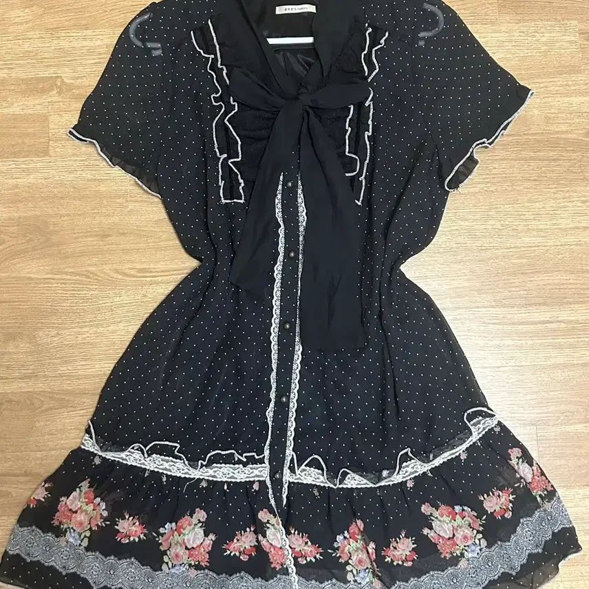 [BUNJANG] Axes Femme Polka Dot Dress / axes femme 엑시즈팜 도트 원피스