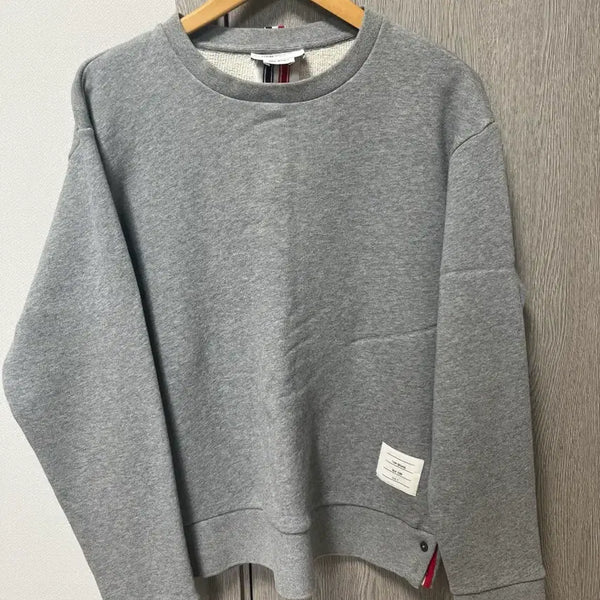 [BUNJANG] Thom Browne Back Tricolor Sweatshirt / 톰브라운 백삼선 맨투맨