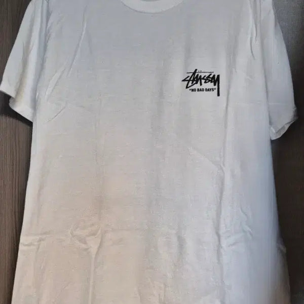 [BUNJANG] Stussy Carnation Short Sleeve T-Shirt / [M]스투시 카네이션 반팔 티셔츠