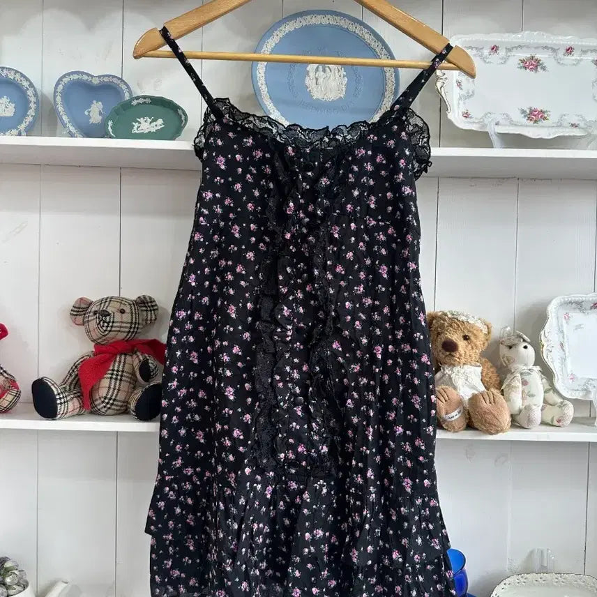 [BUNJANG] Cornflake Flower Frill Lace Cami Dress / CORNFLAKE  플라워 프릴 레이스 캐미 원피스