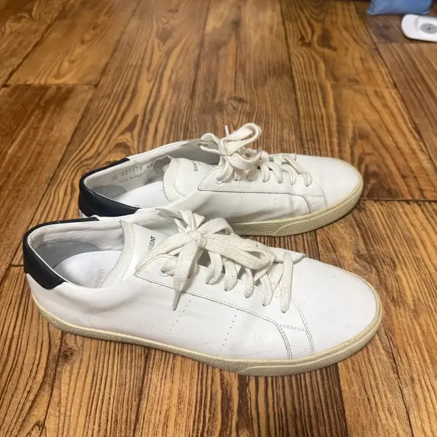 [BUNJANG] Saint Laurent Sneakers Size 41.5 / 생로랑 스니커즈 41.5사이즈 팔아요