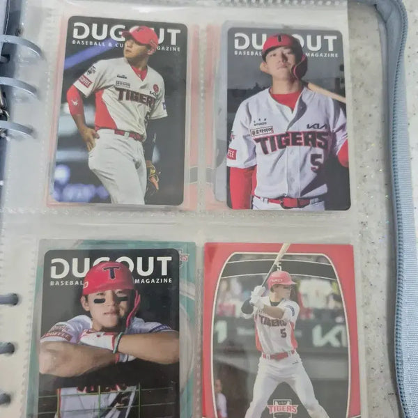 [BUNJANG] Kim Do-young Kia Tigers Dugout Magazine Photocard / 기아타이거즈 김도영 더그아웃매거진 포카