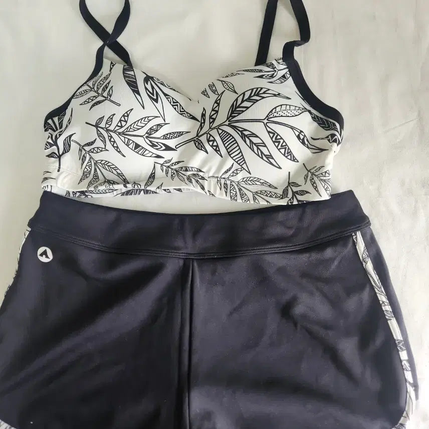 [BUNJANG] Airwalk Beachwear Top and Bottom Set / 에어워크 비치웨어 상하의세트