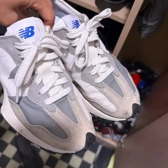 [BUNJANG] New Balance 327 Sneakers White 235 / 뉴발란스 327 스니커즈 화이트 235