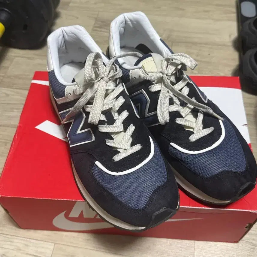 [BUNJANG] New Balance 574 Navy 275 / 뉴발란스 574 네이비 275