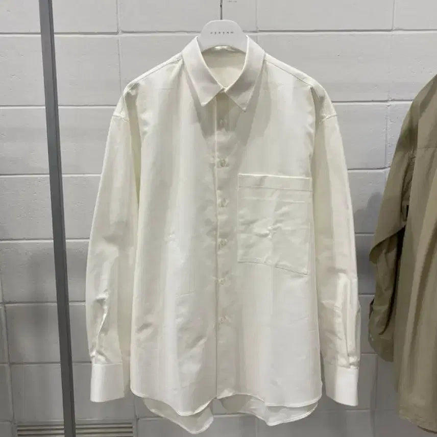 [BUNJANG] 3 Pearlescent Heavy Cotton Oversized Shirt / 3 퍼렌 heavy cotton oversized shirts
