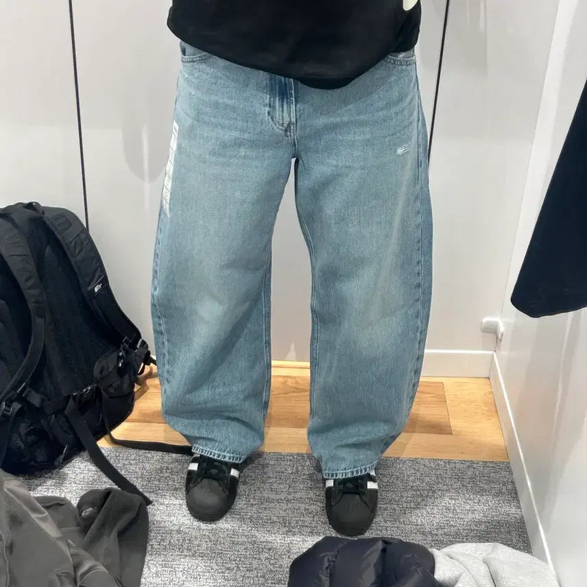 [BUNJANG] Uniqlo Baggy Curve Jeans Light Blue 27 / 유니클로 배기커브진 연청 27
