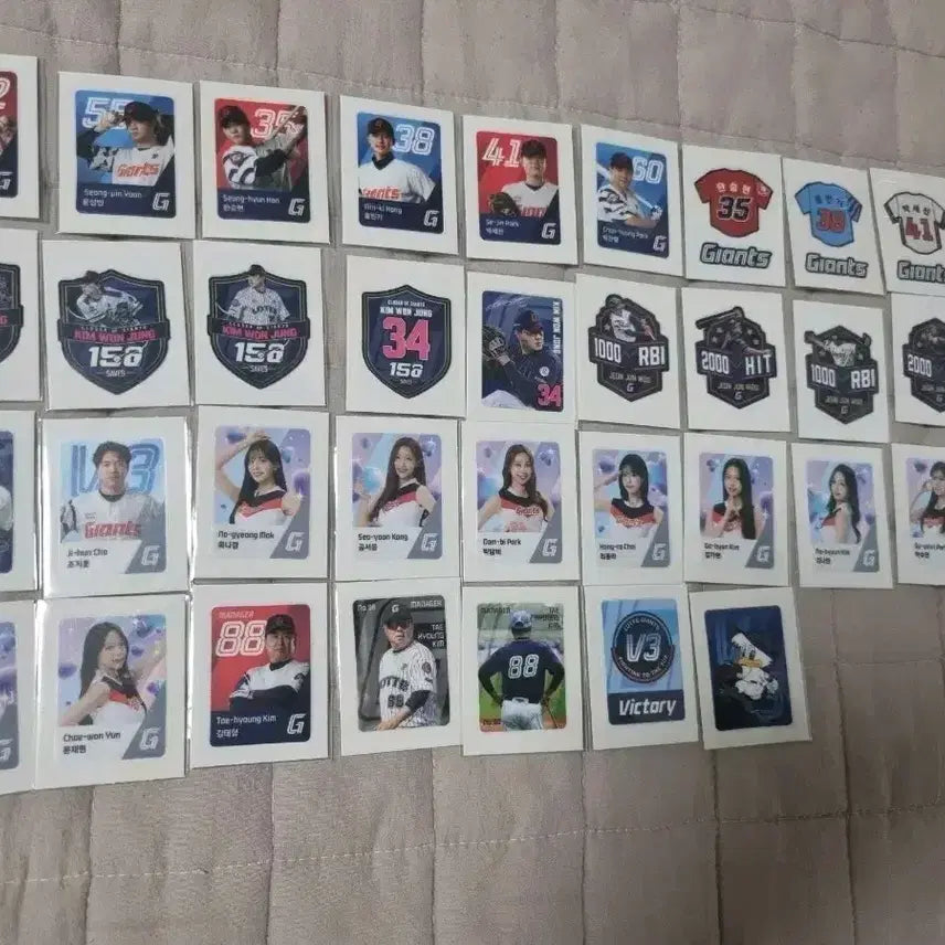 [BUNJANG] Lotte Mini Sticker Set Season 2 (37 types) / 롯데 띠부씰 시즌2 37종 판매합니다