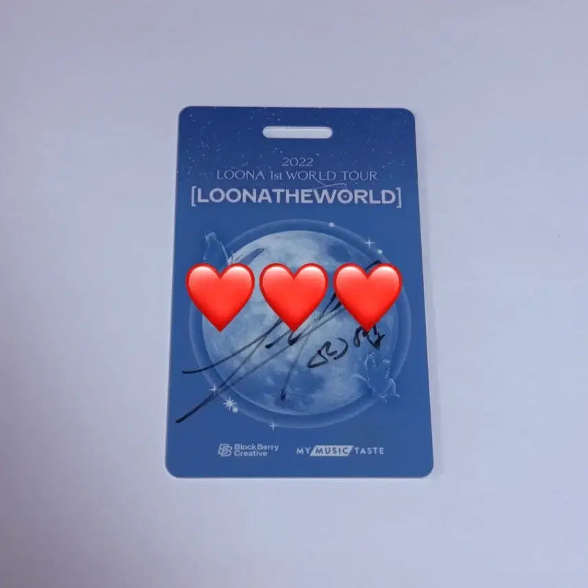 [BUNJANG] LOONA Kim Lip Signed Photocard LOONATHEWORLD Tour / 이달의소녀 김립 싸인 카드