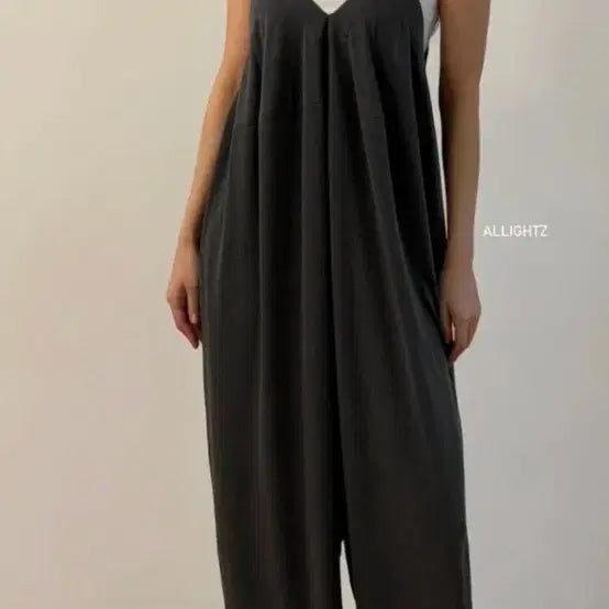 [BUNJANG] All Rights Tulip Overalls Jumpsuit / 올라이츠튤립오버롤점프슈트free