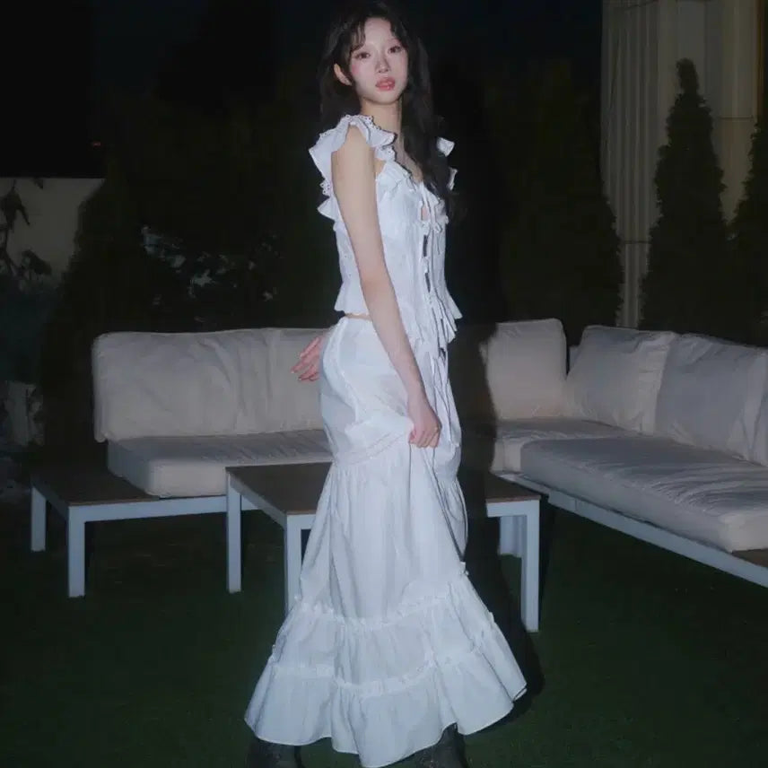 [BUNJANG] Newearling Pure Lace Frill Long Skirt (White) / 뉴얼린 퓨어 레이스 프릴 롱스커트 (white)