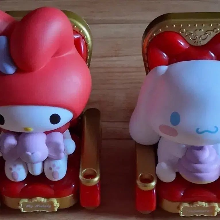 [BUNJANG] My Melody & Cinnamoroll Gacha 2-Set Figure / 마이멜로디 시나모롤 가챠 2종 세트