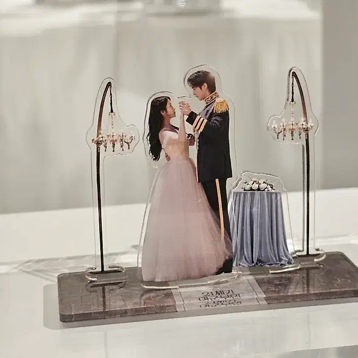 [BUNJANG] Byeon Woo Seok IU Couple Standee / 21세기대군부인 커플스탠드 변우석 아이유 유애나 이안대군