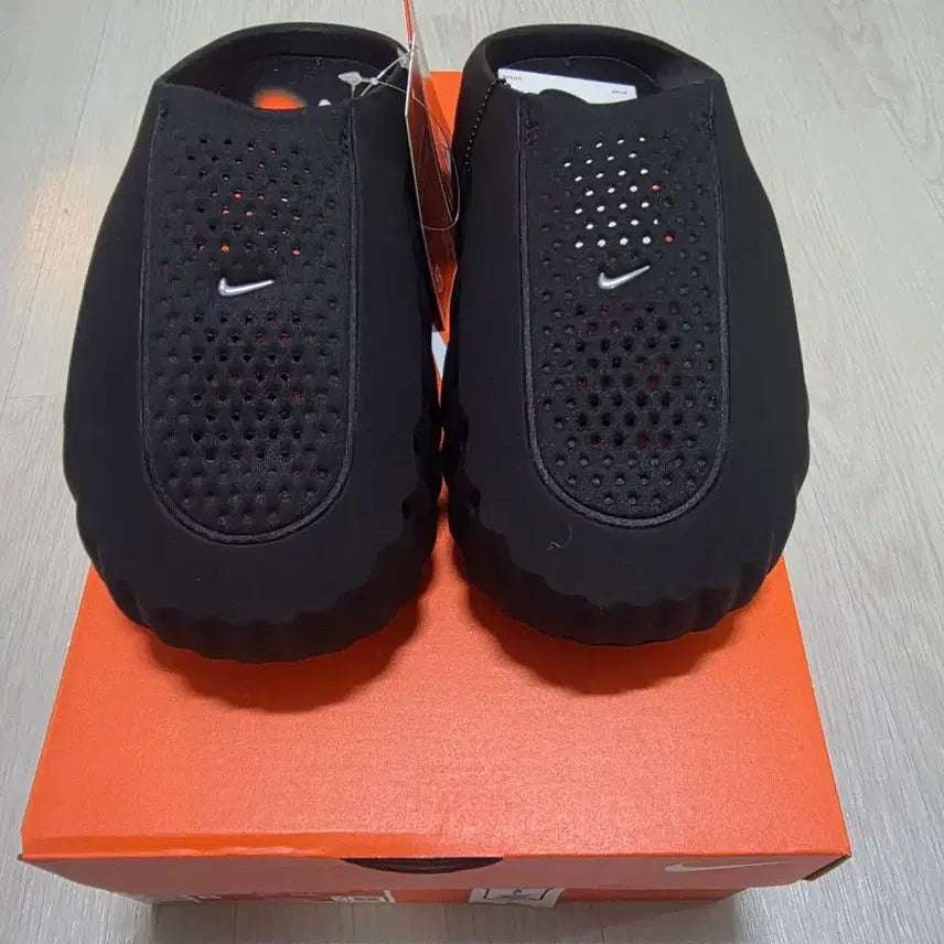 [BUNJANG] Nike Mind 001 Black Shoes / w나이키 마인드 001 블랙 사이즈250