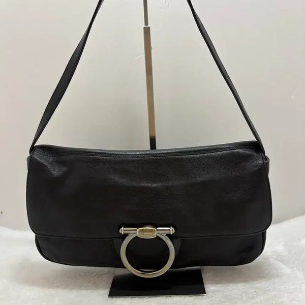 [BUNJANG] Ferragamo Black Gancini Shoulder Tote Bag / 정품) 페라가모 블랙 간치니 숄더백 토트백