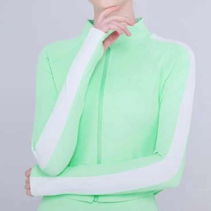 [BUNJANG] Skullpig Real Cooling Jacket Ice Mint S Rash Guard Crop Jacket UV Protection / 스컬피그 리얼 쿨링자켓 아이스민트 s 래쉬가드 수영복 크롭자켓 자외선차단