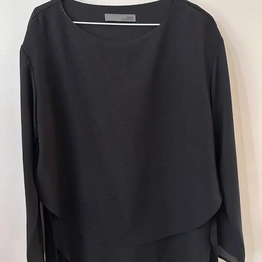 [BUNJANG] DECO Black Patterned Blouse / DECO 데코 블라우스 S사이즈