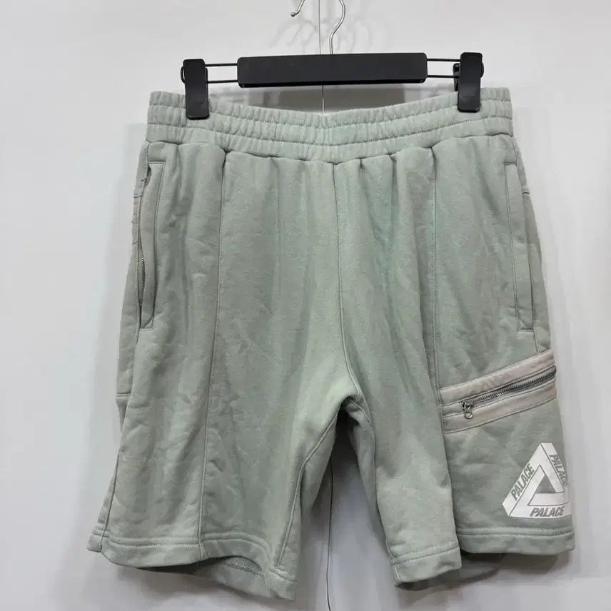 [BUNJANG] Palace Shorts / M) 팔라스 반바지