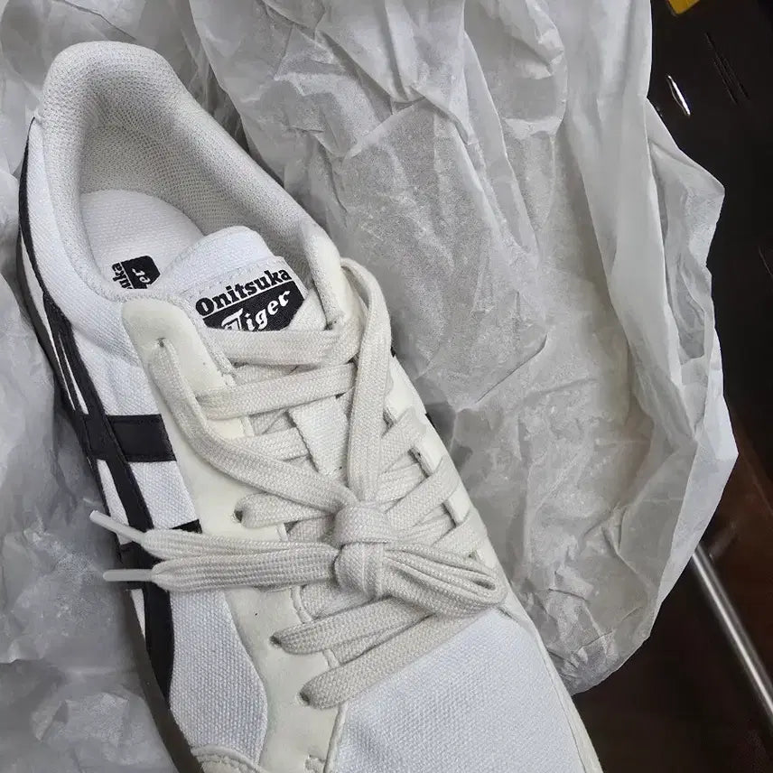 [BUNJANG] Onitsuka Tiger Advanti Sneakers / 오니츠카 타이거 어드반티 스니커즈