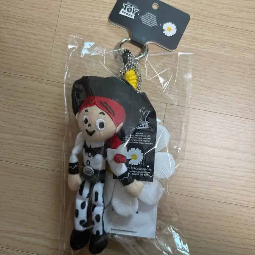 [BUNJANG] PEACEMINUSONE Toy Story Jessie Keychain / 피스마이너스원 토이스토리 제시 키링