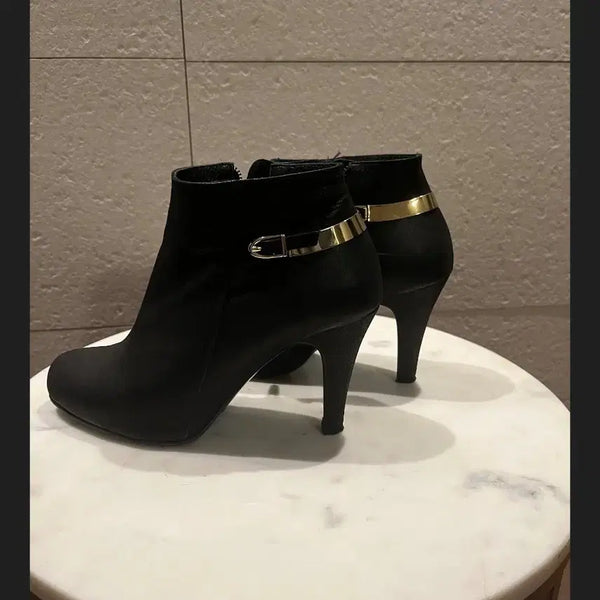 [BUNJANG] MISOPE Black Leather Ankle Boots Gold Accent Size 240-245 / 미소페 블랙 금장 양가죽 앵클 부츠 240 -245
