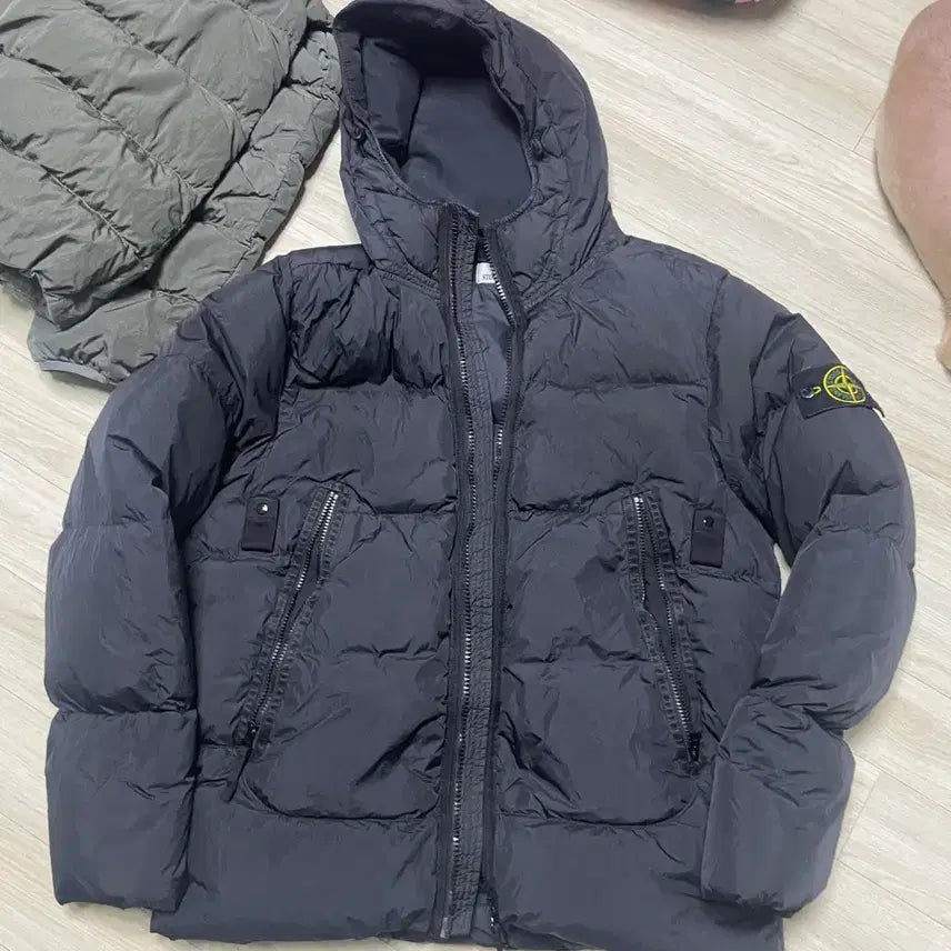 [BUNJANG] Stone Island Padded Jacket Black Large / 스톤아일랜드 패딩