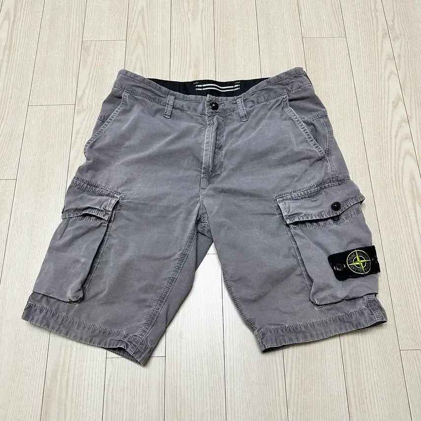 [BUNJANG] Stone Island Cargo Shorts Grey Size 30 / 스톤아일랜드 카고 반바지 그레이 30인치