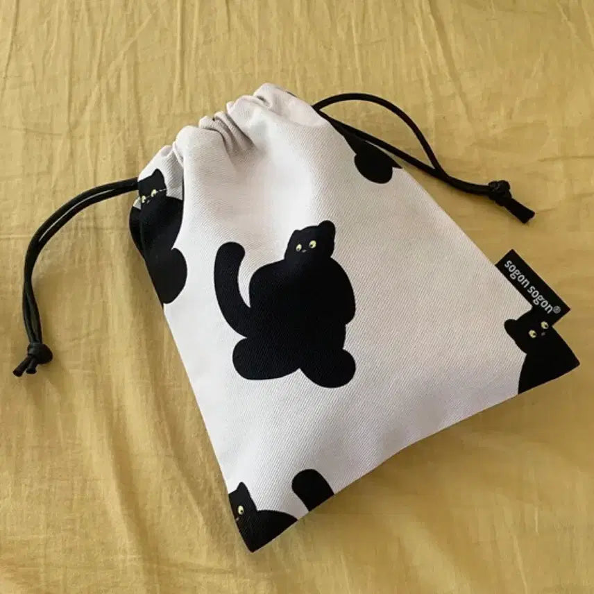 [BUNJANG] BBABBA String Pouch / [새상품] 소곤소곤 스트링 파우치 BBABBA STRING POUCH