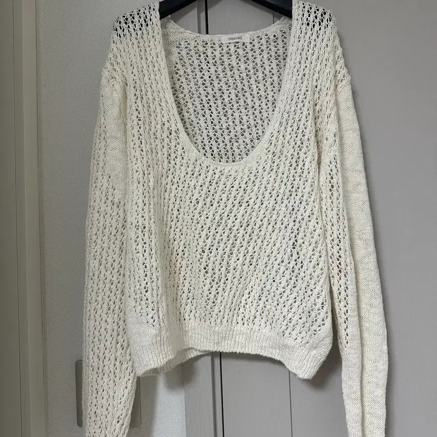 [BUNJANG] Overtake Deep V-Neck Net Knit / 오버테이크 딥유넥 그물 니트