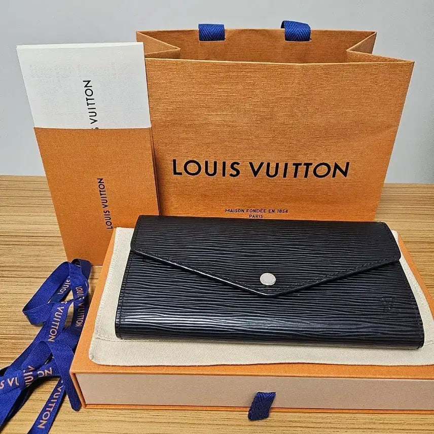 [BUNJANG] Louis Vuitton Epi Leather Long Wallet Black / 루이비통 에삐 장지갑 블랙 에피가죽지갑 정품 상태조음 A급