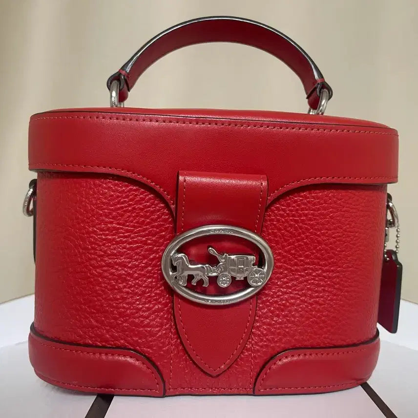 [BUNJANG] Coach Vanity Bucket Bag Top Handle Chain Red / 코치 베니티백 버킷백 메이컵 백 가방 크로스백 탑핸들뱃 체인 레드