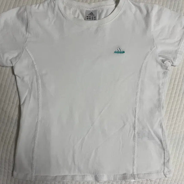 [BUNJANG] Vintage Adidas Short Sleeve T-Shirt White / 빈티지 아디다스 반팔티 화이트