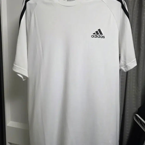 [BUNJANG] Adidas Short Sleeve T-Shirt and Shorts Set / 아디다스 반팔 반바지 셋