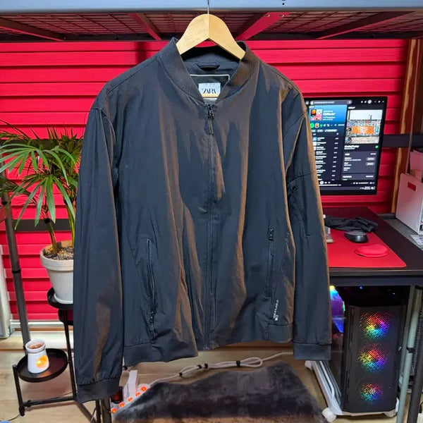[BUNJANG] ZARA High-Tech Waterproof Water-Repellent Zip-Up Jacket (L) / 자라 방수 발수 하이테크 집업 자켓 (L)